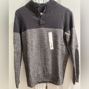 Sonoma sweater. Boys 10/12. NWT.